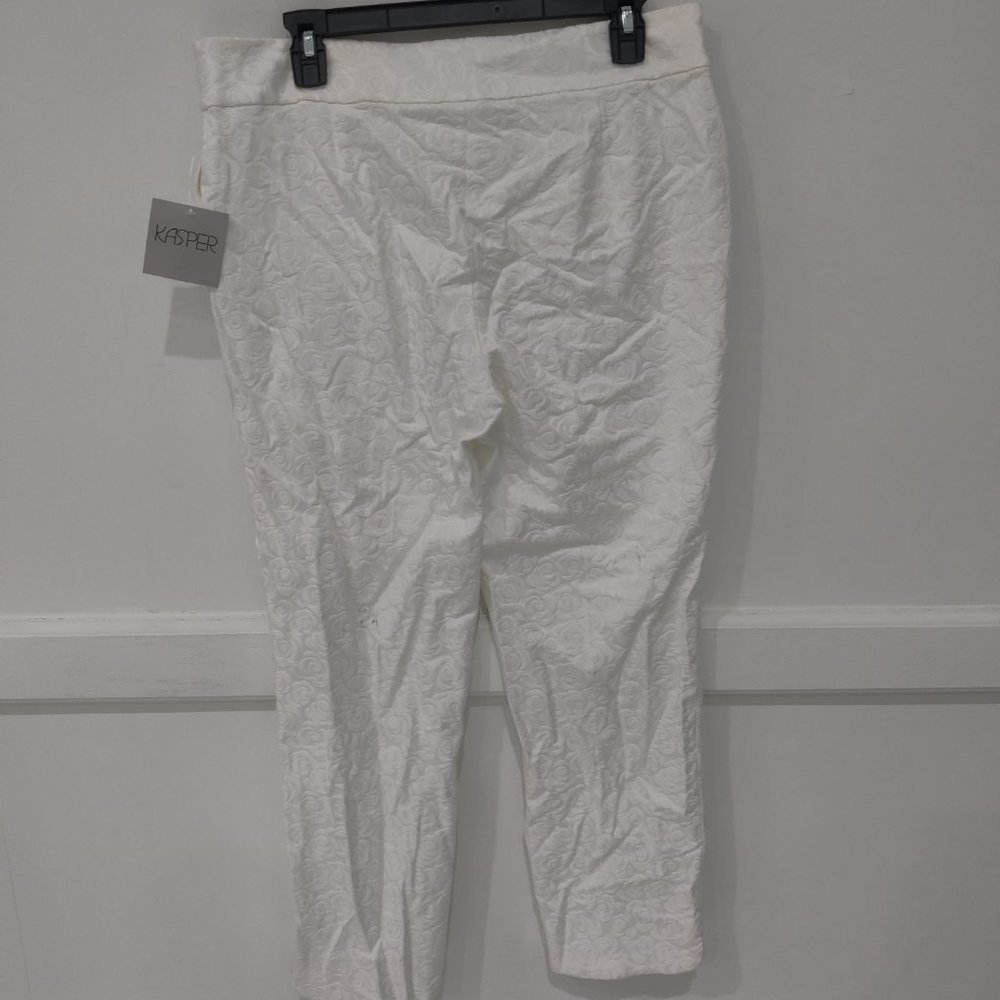 SOILED Kasper Women's Floral Cropped Evening Pants White Size 10 $80 2A014